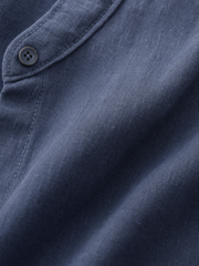 CAPRI LINEN SUMMER SHIRT NAVY BLUE – close-up detail