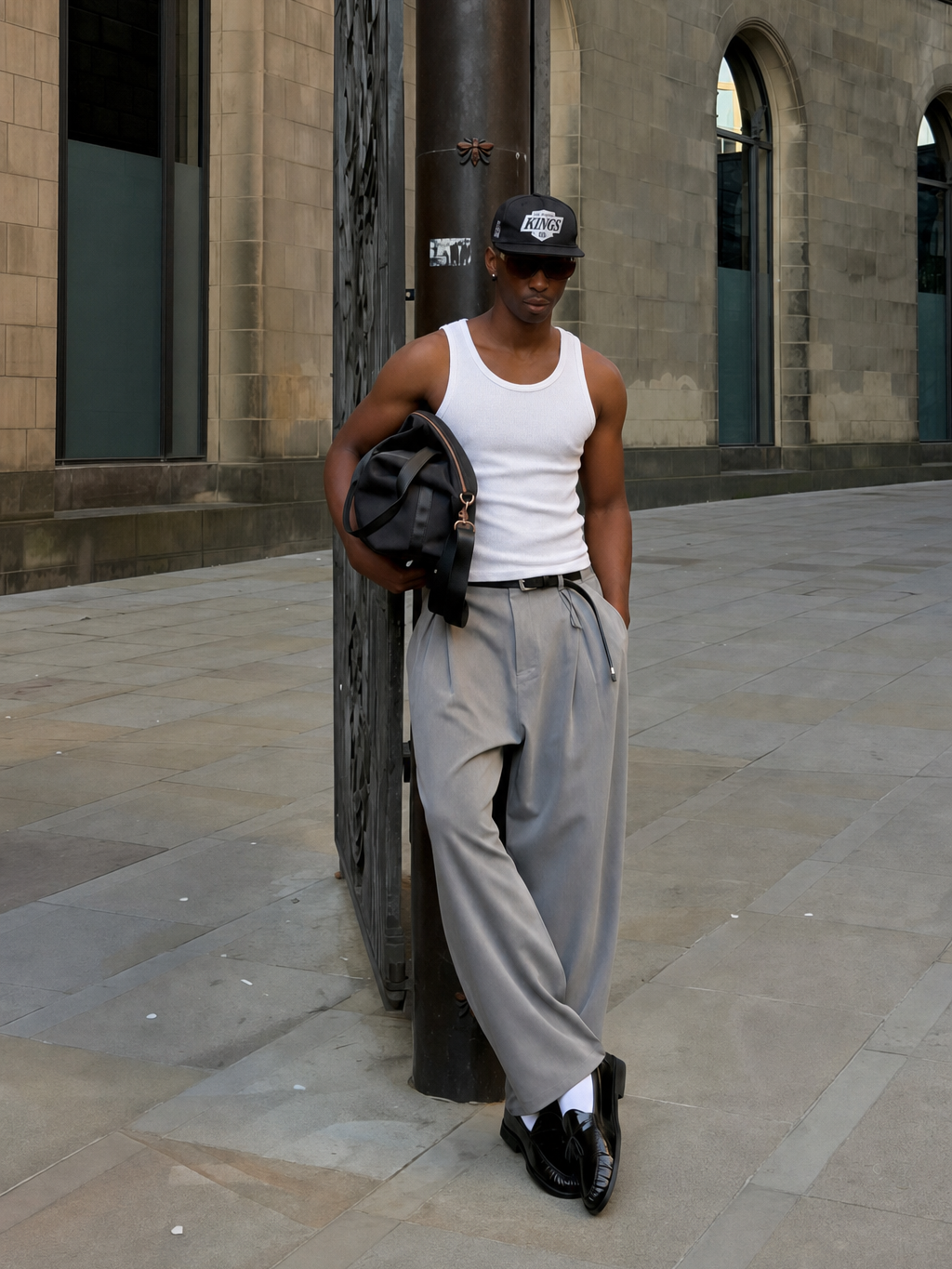 Essential Sculpt Fit Vest - White – model front