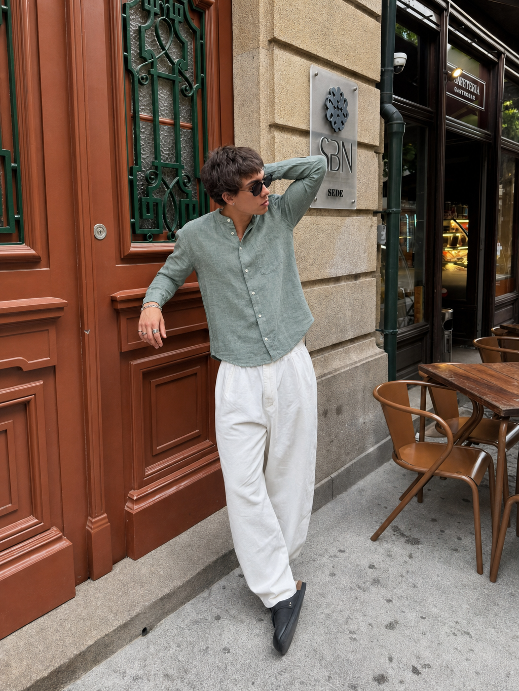 Viremont Premium Linen Shirt - Sage Verdant – model front