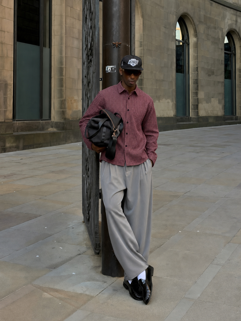 Estate Loom Weave Shirt – Maroon – model front