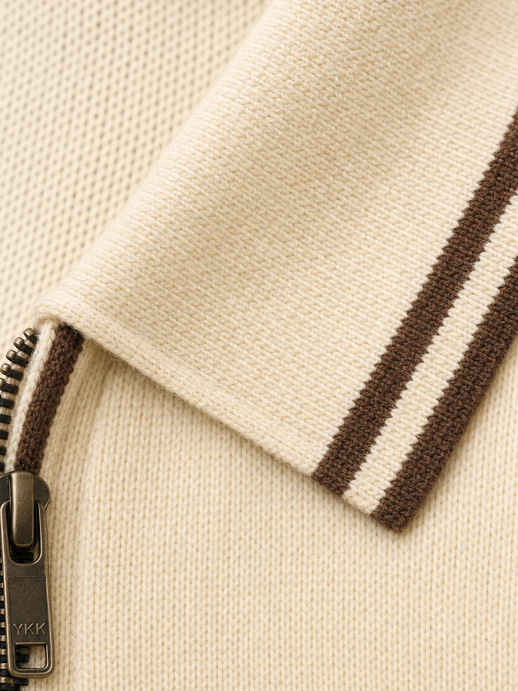 Monaco Knit Polo – Warm Oat – close-up detail