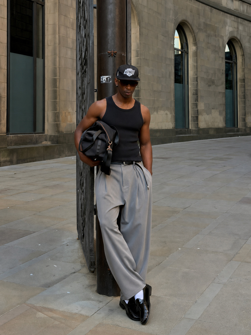 Essential Sculpt Fit Vest - Black – model front