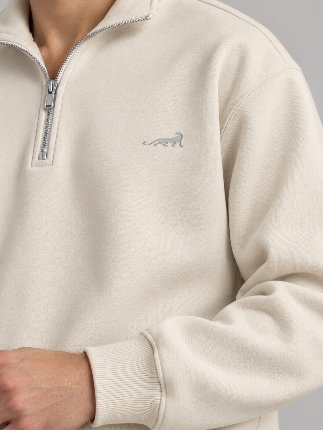 Classic Heritage Quarter-Zip Sweatshirt – Soft Ivory