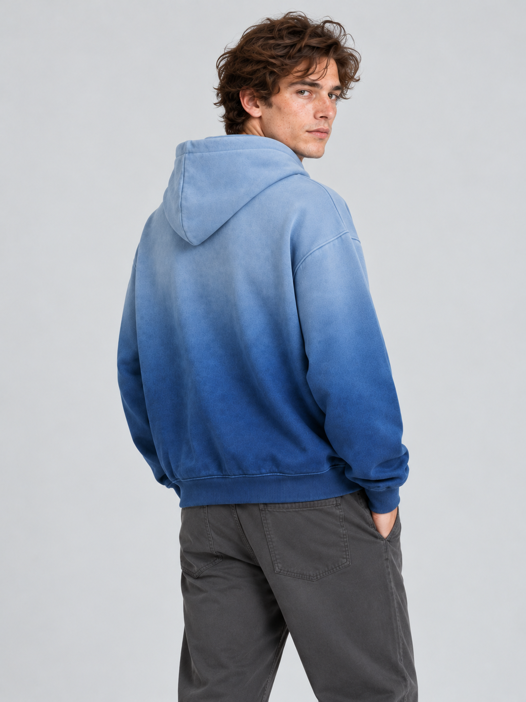 Signature Relaxed Ombré Zip Hoodie – Ocean Blue