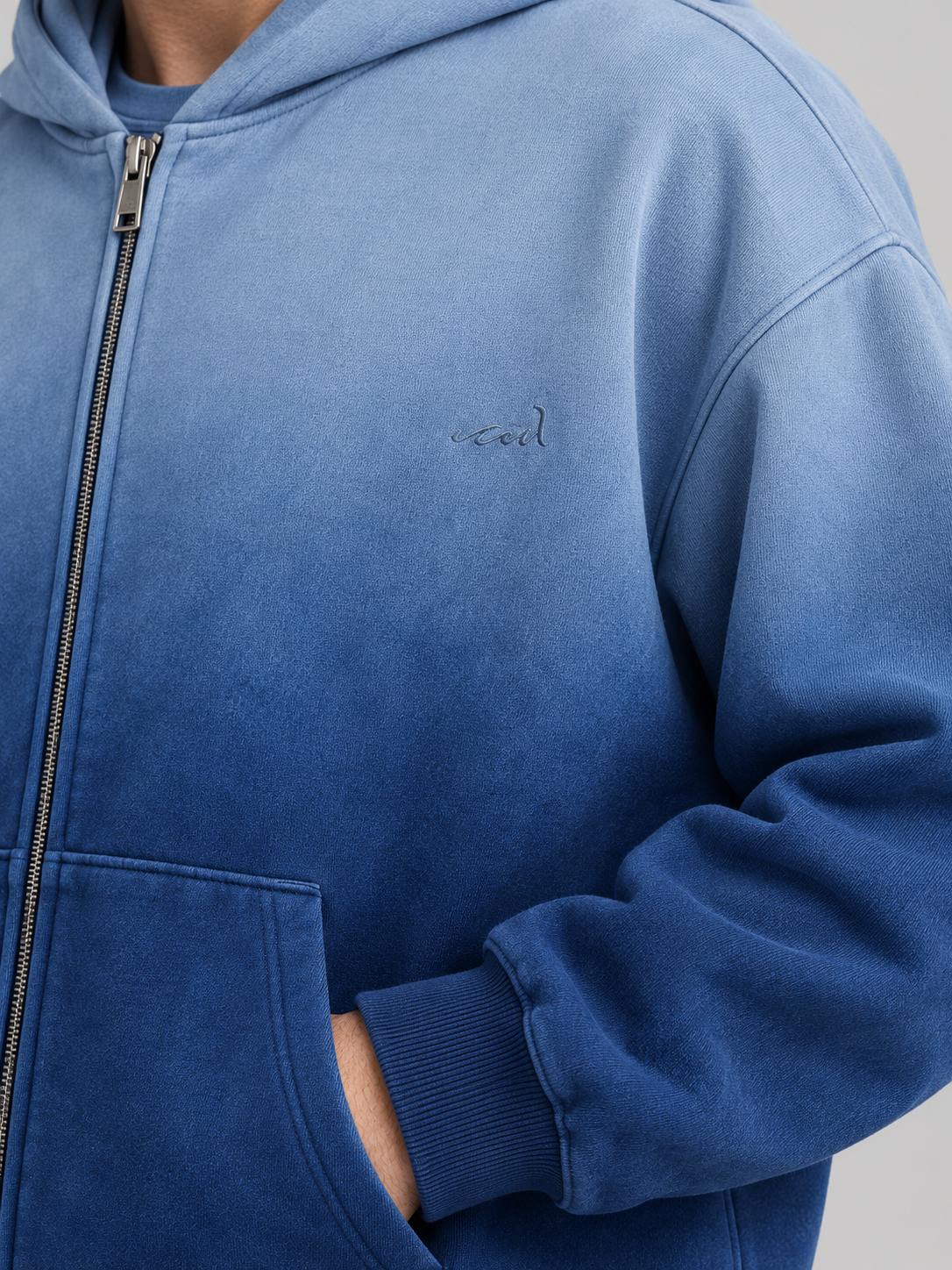 Signature Relaxed Ombré Zip Hoodie – Ocean Blue