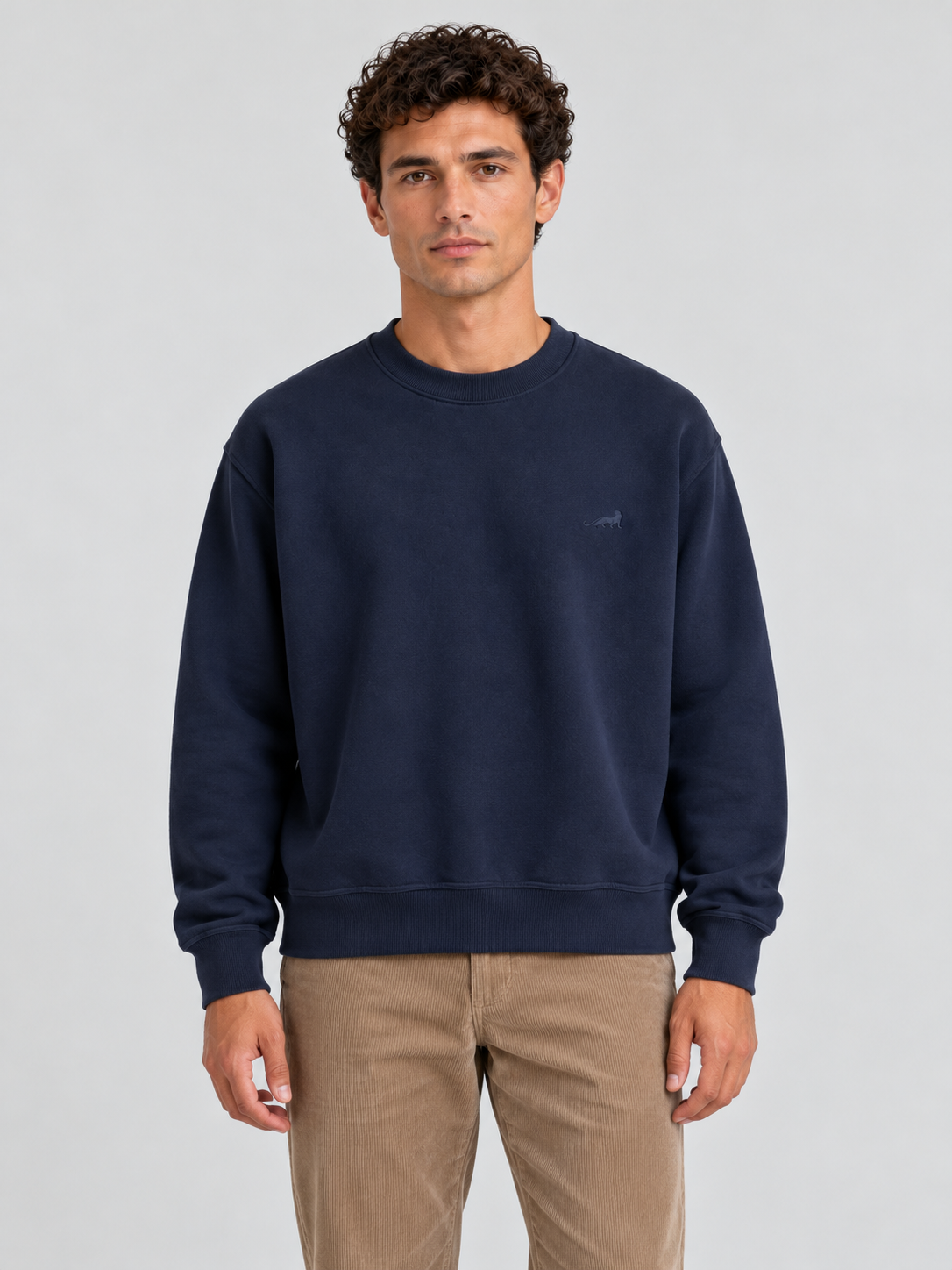 The Essential Crewneck Sweatshirt – Midnight Navy