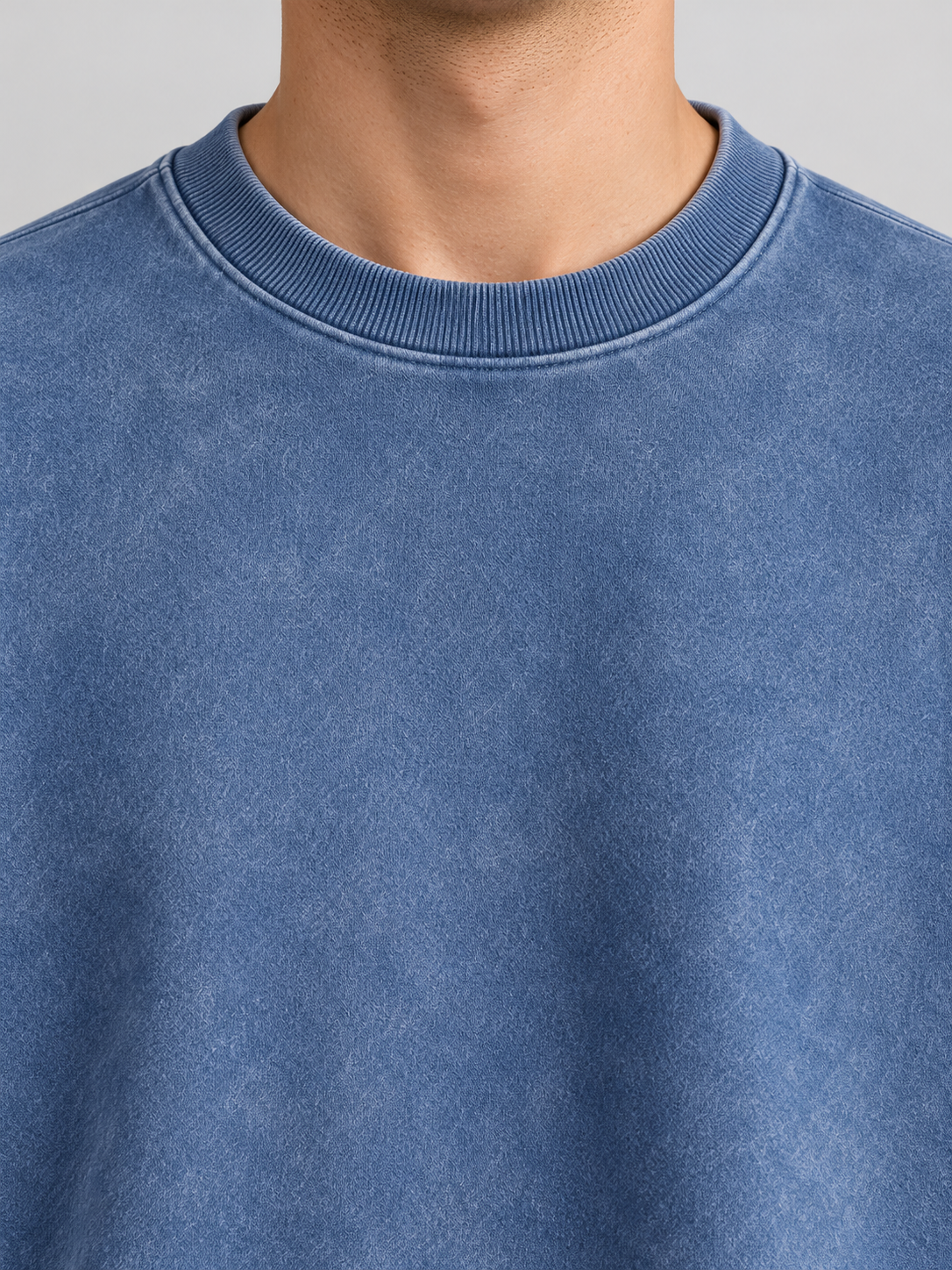 The Essential Crewneck Sweatshirt – Vintage Washed Blue