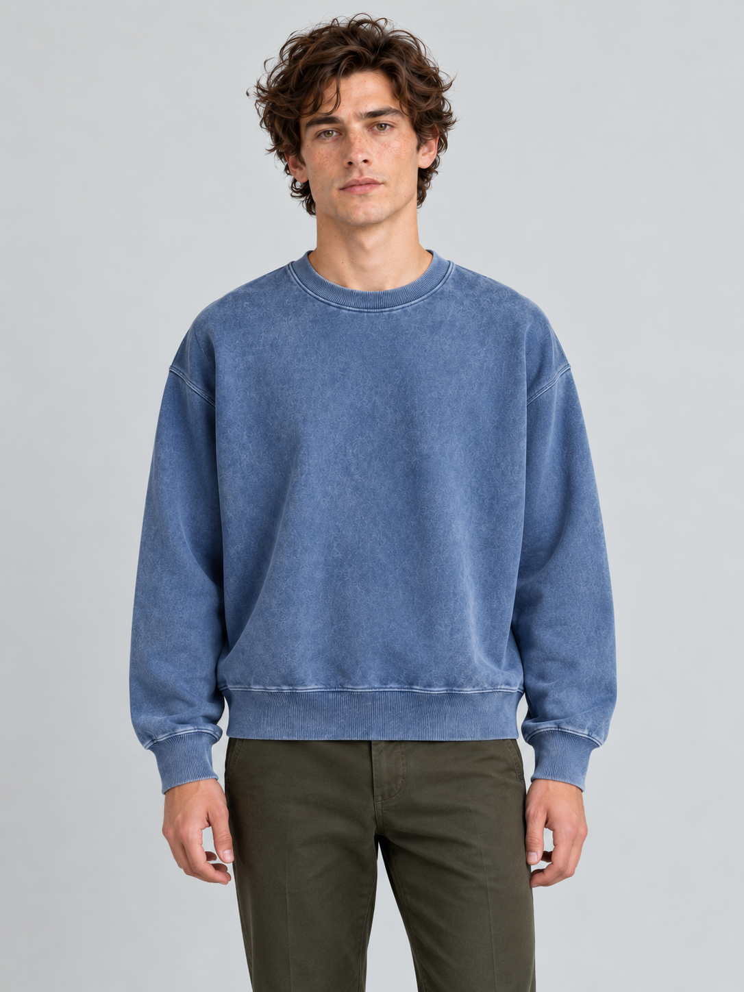 The Essential Crewneck Sweatshirt – Vintage Washed Blue
