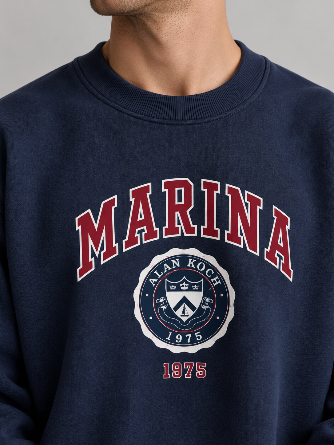 Marina Crest Heritage Crewneck Sweatshirt – Midnight Navy