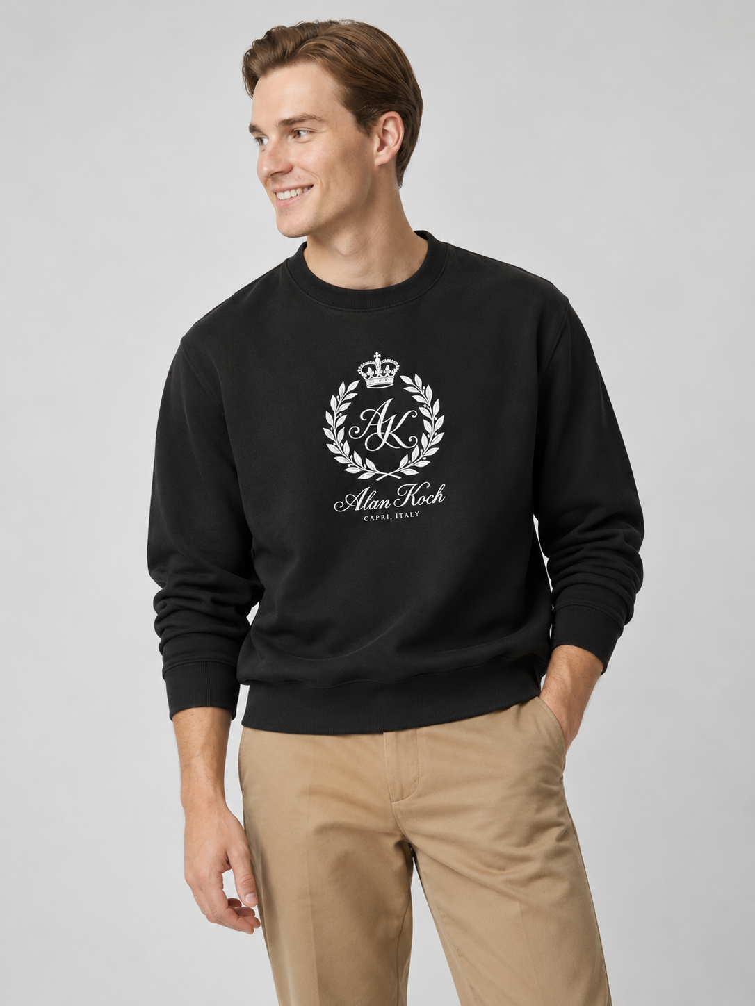 Royal Emblem Crewneck Sweatshirt – Classic Black
