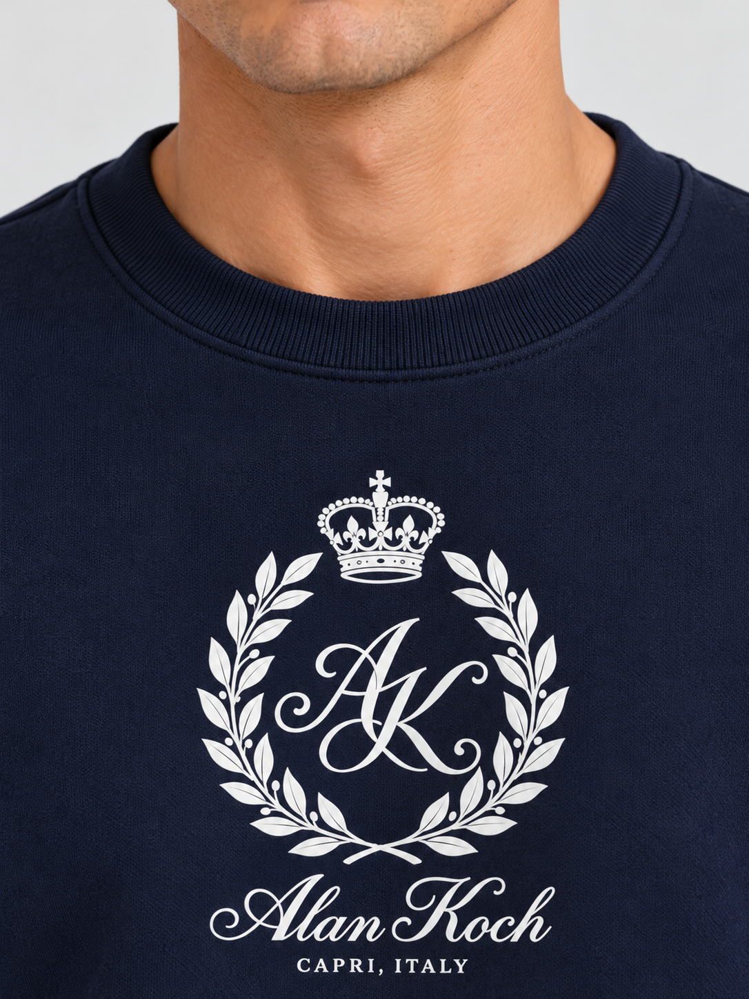 Royal Emblem Crewneck Sweatshirt – Midnight Navy