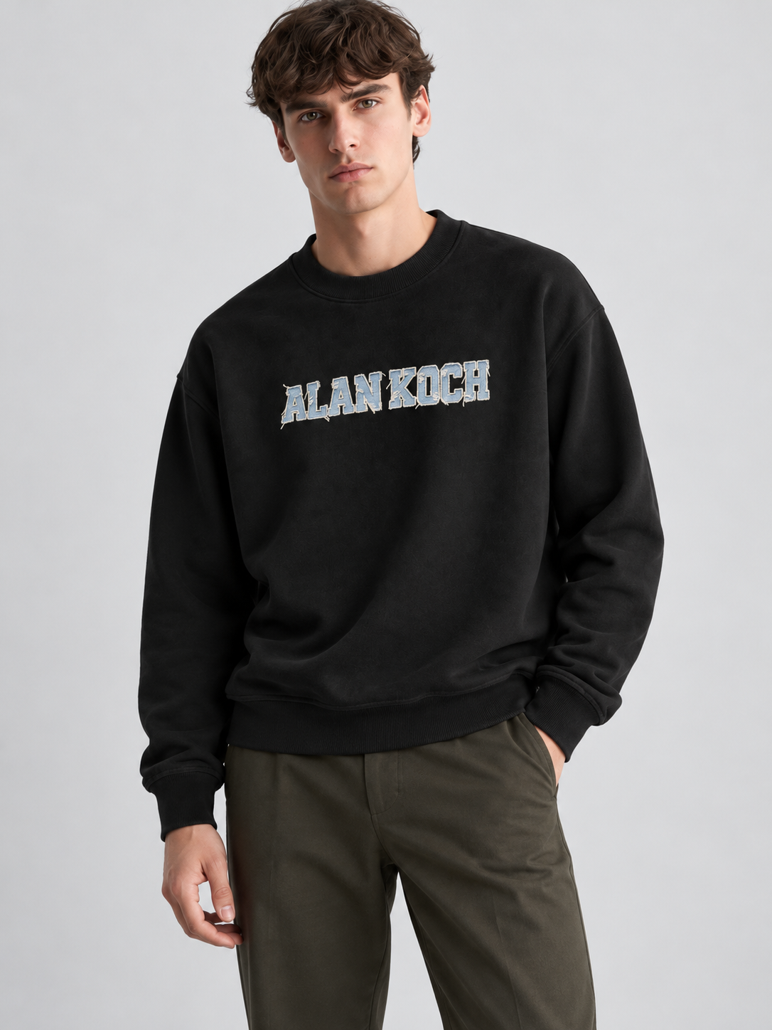 Signature Archive Crewneck Sweatshirt – Jet Black