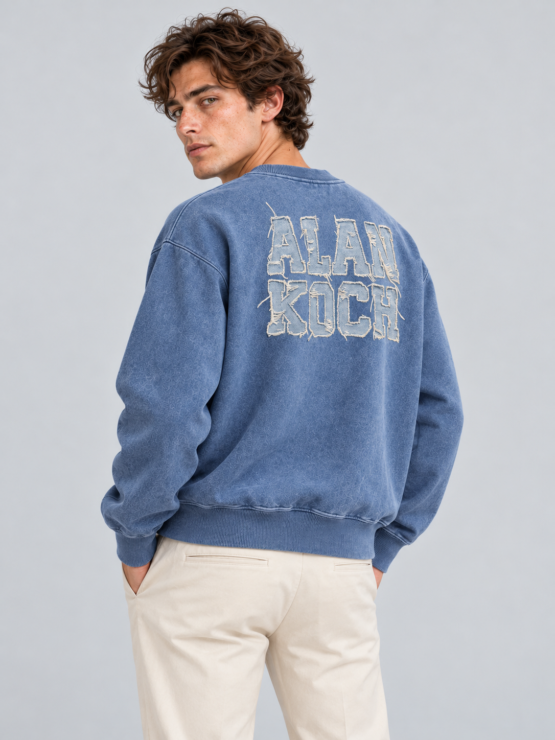 Signature Archive Crewneck Sweatshirt – Vintage Washed Blue