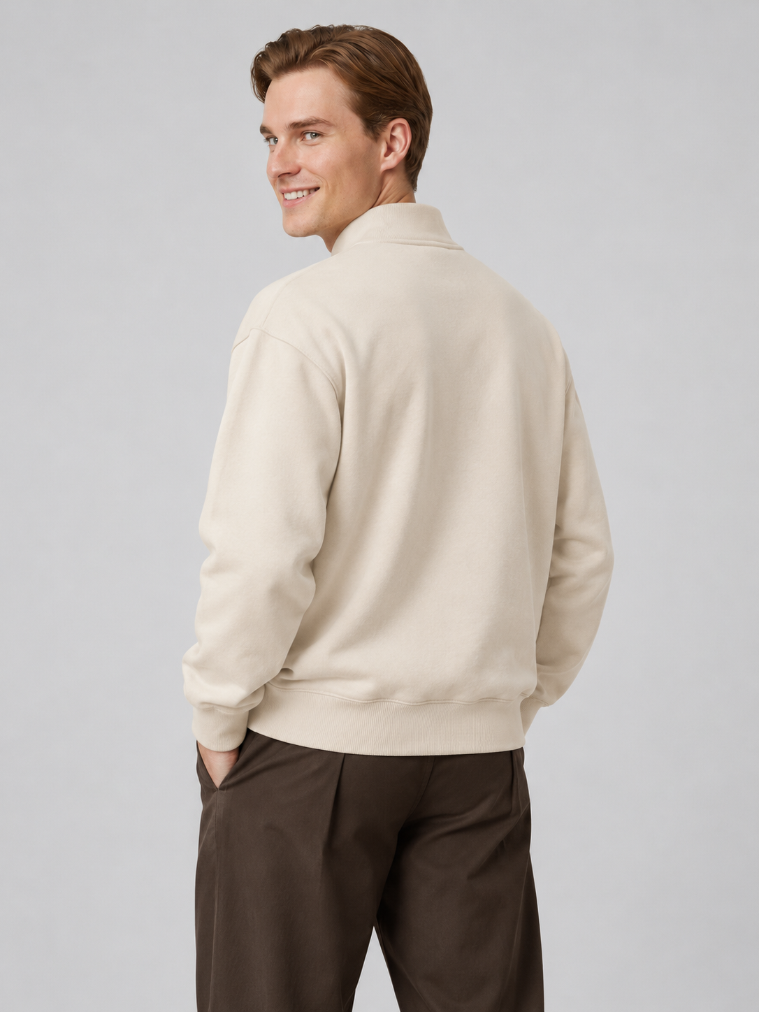 Signature Heritage Quarter-Zip Sweatshirt – Soft Ivory