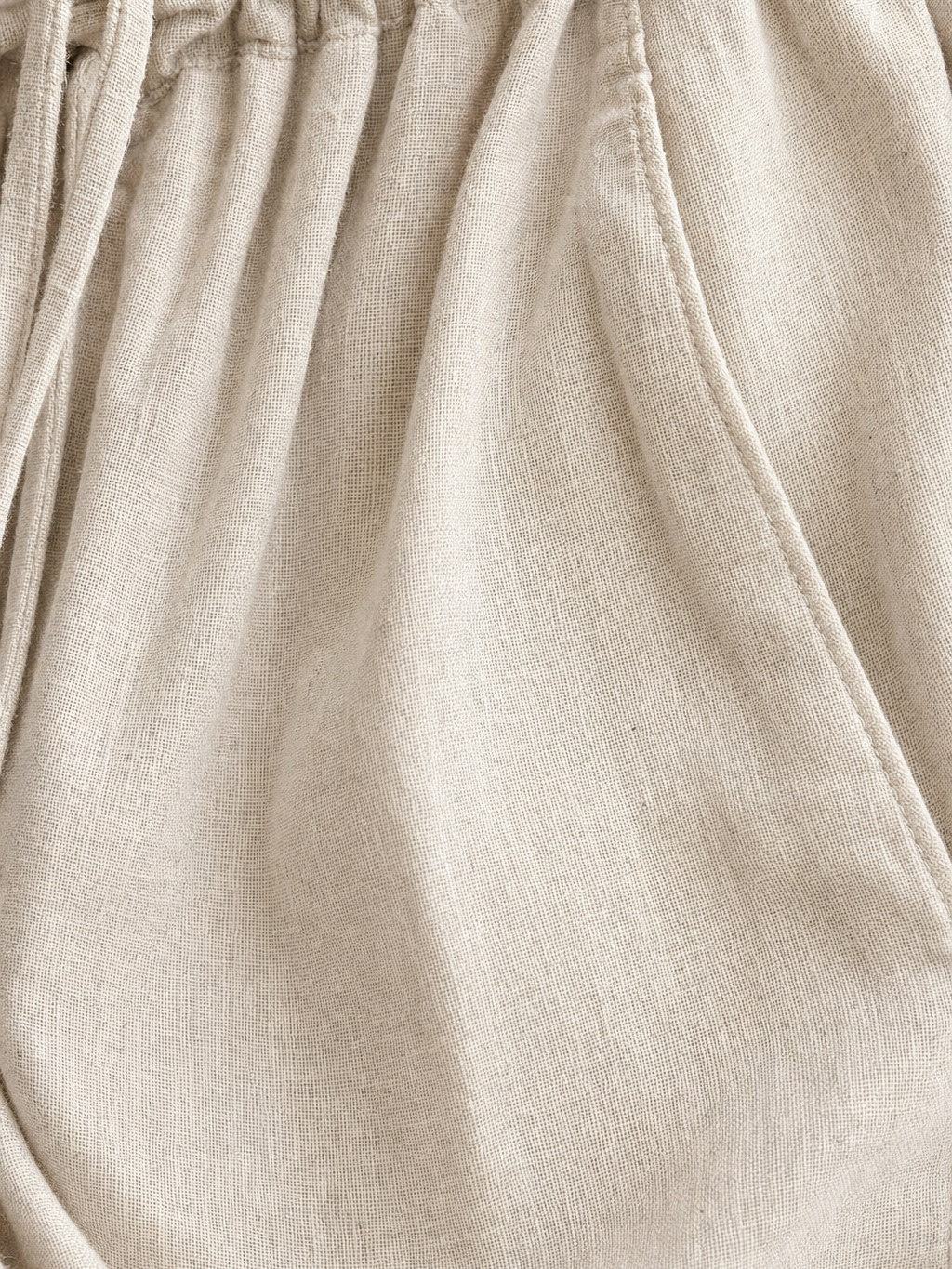 LINEN PANTS BEIGE – close-up detail