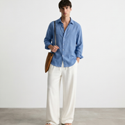 resort-airweave-shirt-eucalyptus-copy model front